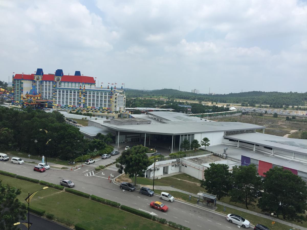 Afiniti Residensi Legoland Medini Apartment Nusajaya  Exterior photo